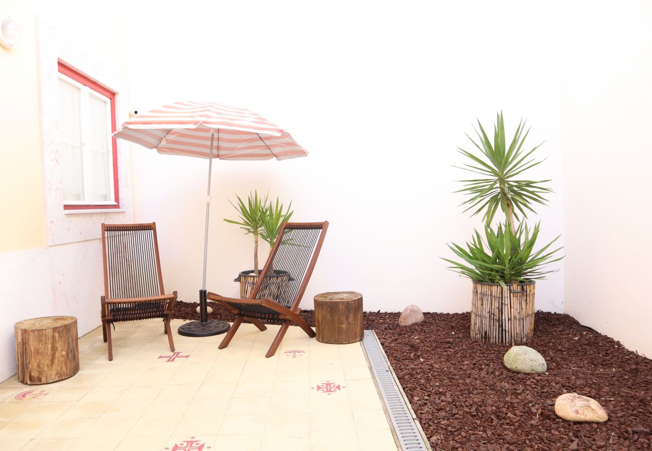 Apartamento em Lisboa - Kalathos Houses 1 with Terrace  LS by GT House Apartamento em Lisboa - Kalathos Houses 1 with Terrace  LS by GT House