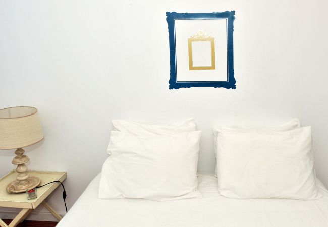 Apartamento em Lisboa - Cozy Apartment Junqueira