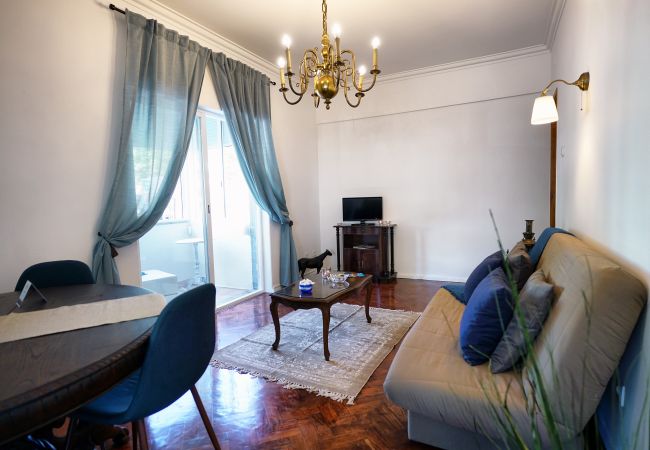 Apartamento em São João do Estoril - Estoril Under the Sun