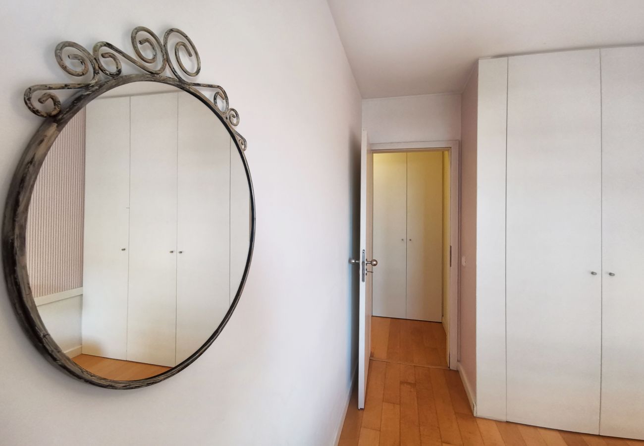 Apartamento em Sacavém - Bridge View with Balcony