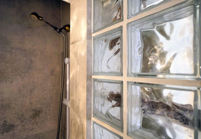 Estúdio em Lisboa - Bright Historical Apartment