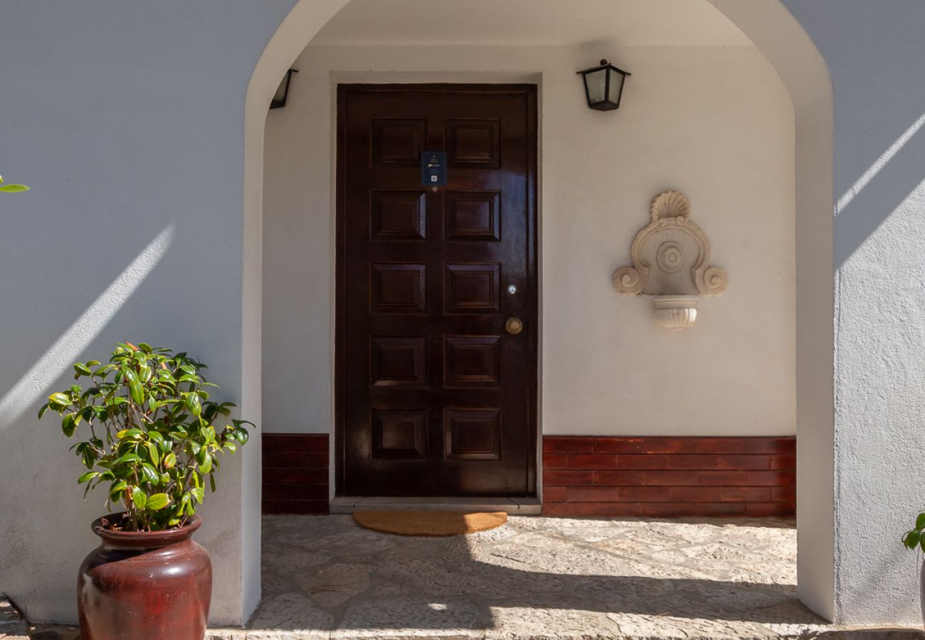 Casa em Colares - Charming  House and Terrace By Gt House