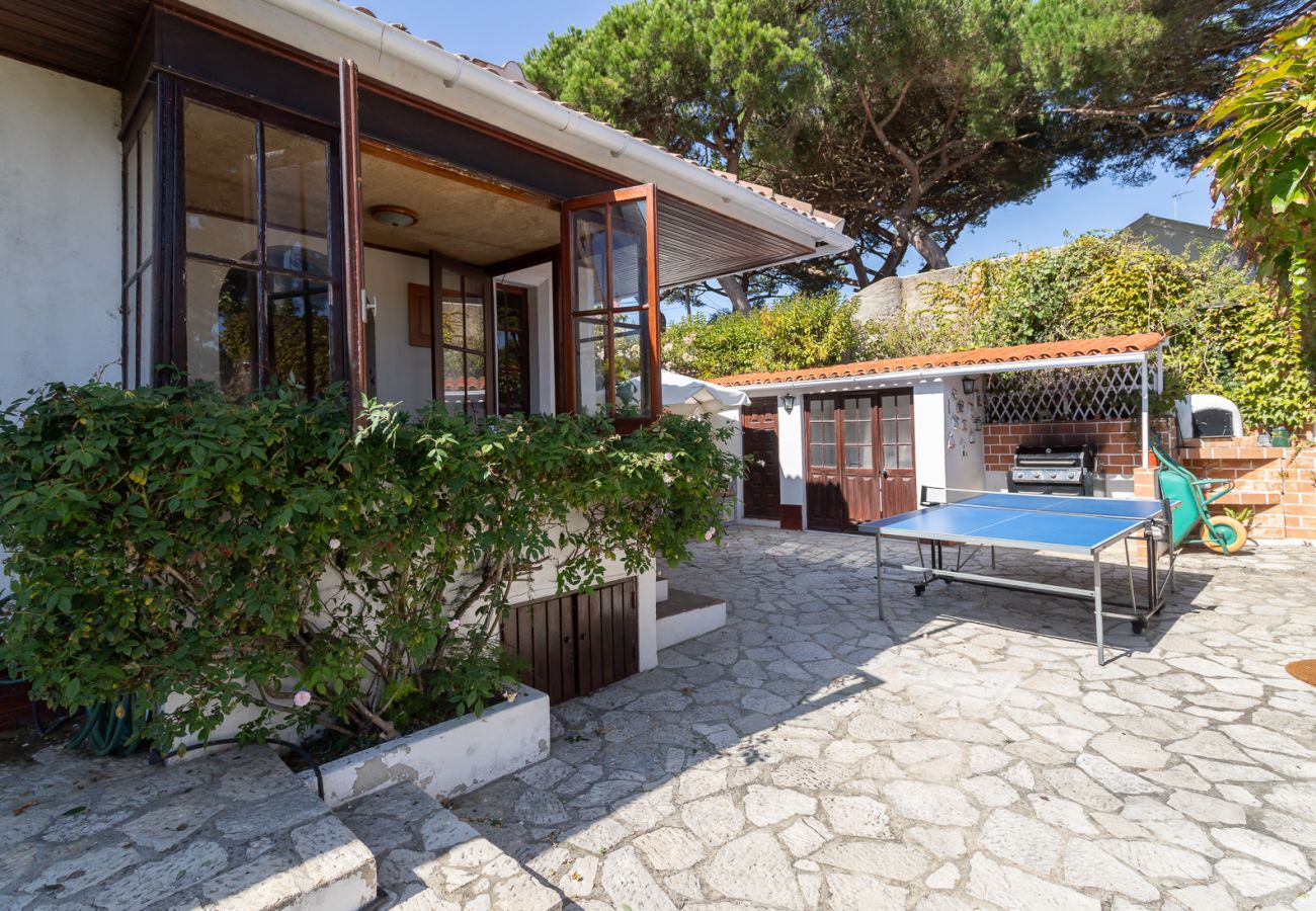 Casa em Colares - Charming  House and Terrace By Gt House