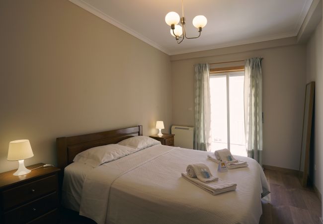 Ferienwohnung in Almada - Charneca Caparica Residential Flat