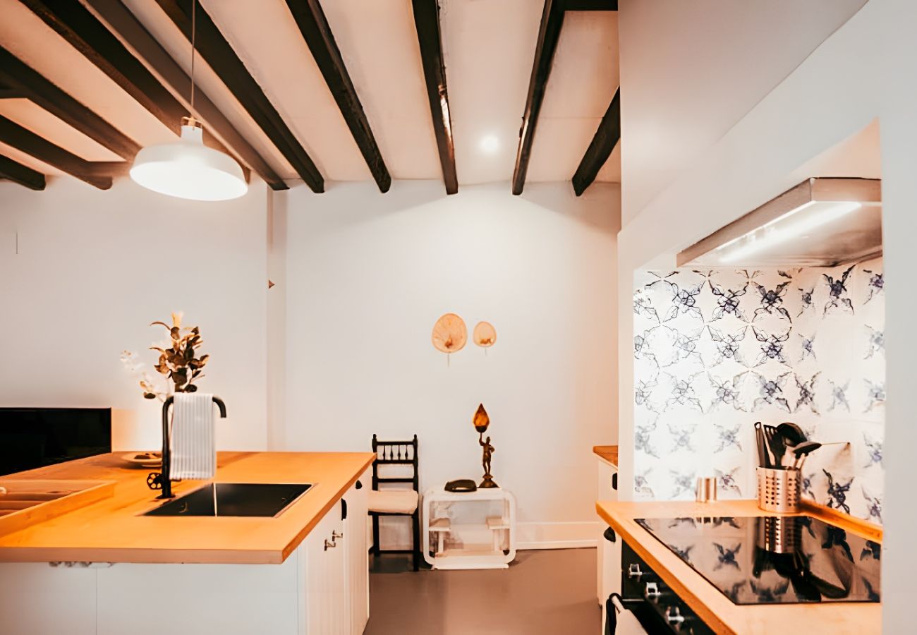 Ferienwohnung in Lissabon - Historic & Stylish 3Bed City Centre By Gt House