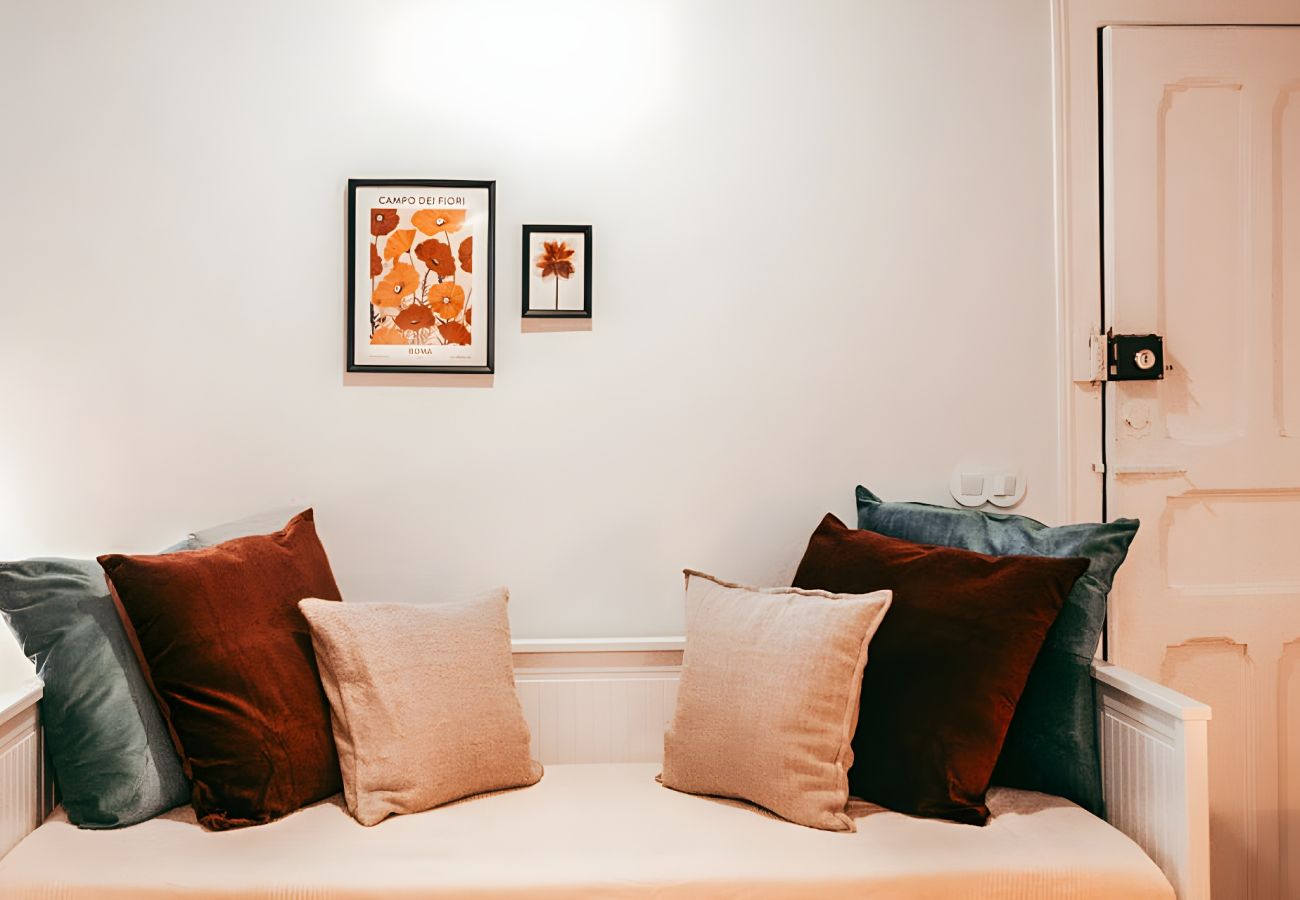 Ferienwohnung in Lissabon - Historic & Stylish 3Bed City Centre By Gt House