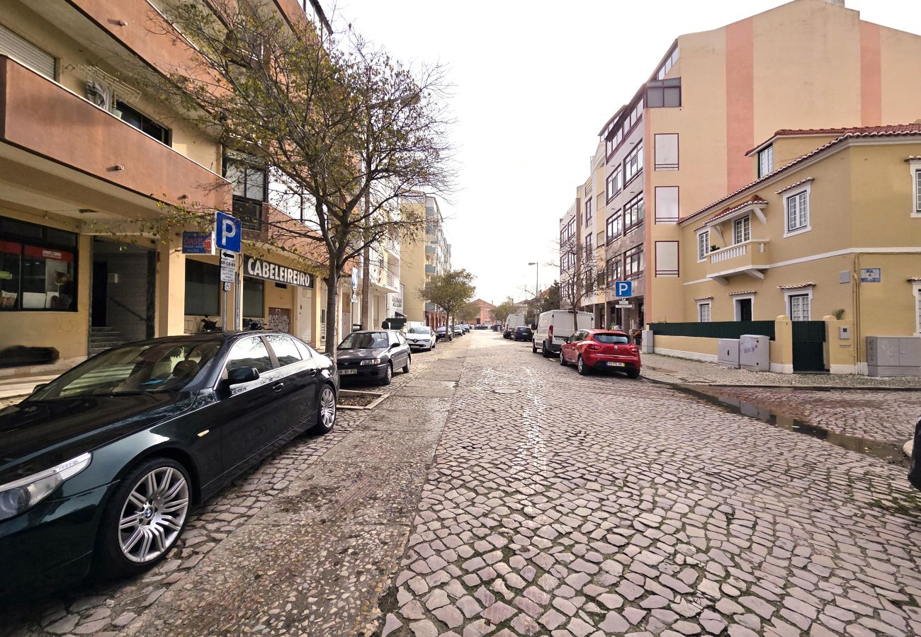 Ferienwohnung in Almada - Caparica Escape By Gt House