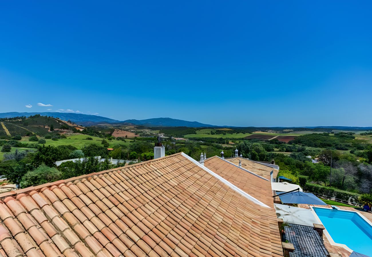 Ferienwohnung in Portimão - Girassol Apartment in Quinta Velha by GT House