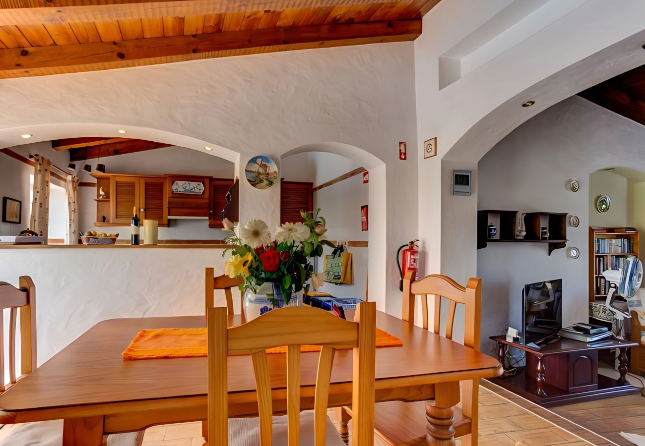 Ferienwohnung in Portimão - Jacarandá Apartment in Quinta Velha by GT House