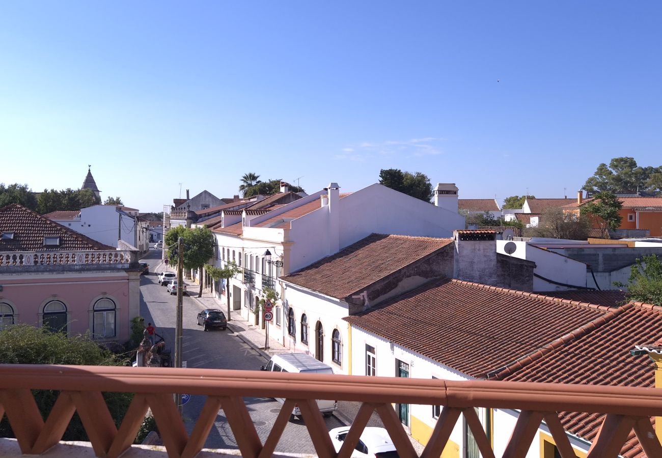 Ferienwohnung in Golegã - Golegã Central by Gthouse