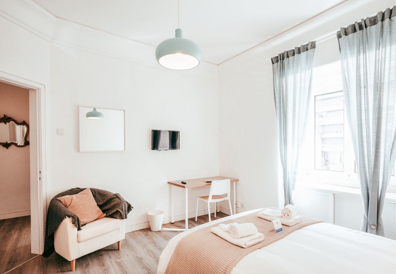 Apartment in Lisbon - Lisbon 7Rooms By Gt House