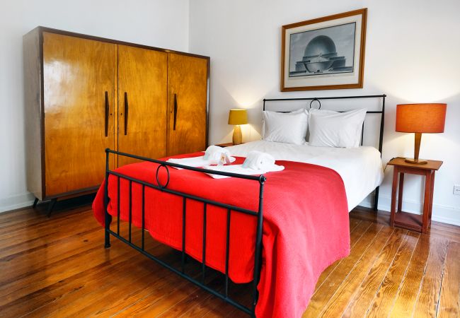 Apartment in Lisboa - Bright City View