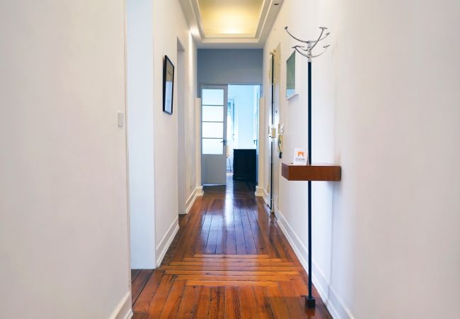 Apartment in Lisboa - Bright City View