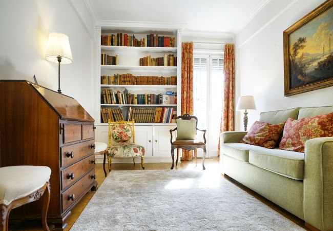 Apartment in Lisboa - The Elegant Lapa
