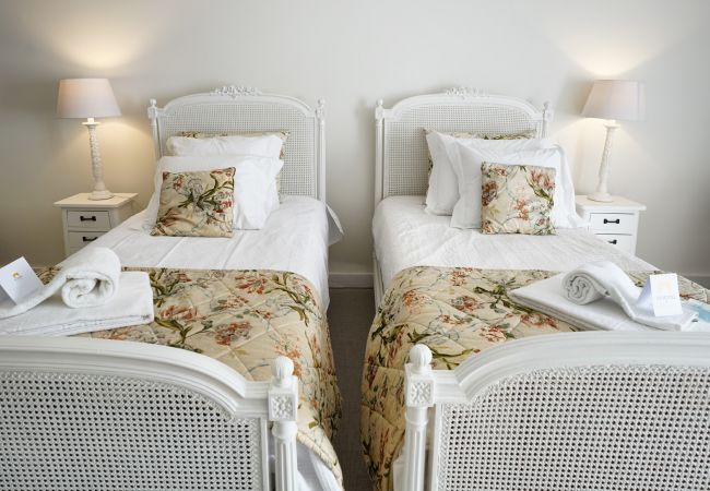 Apartment in Lisboa - The Elegant Lapa