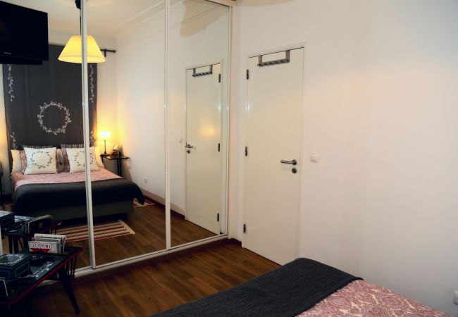 Apartment in Lisboa - Escadinhas da Santa