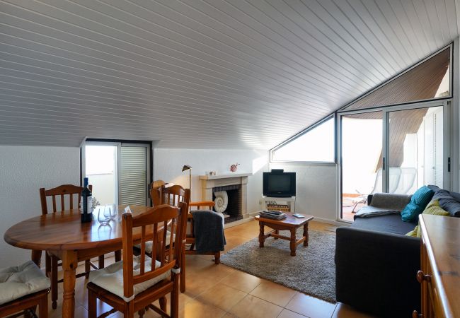 Apartment in Sesimbra - Sesimbra Beach Terrace