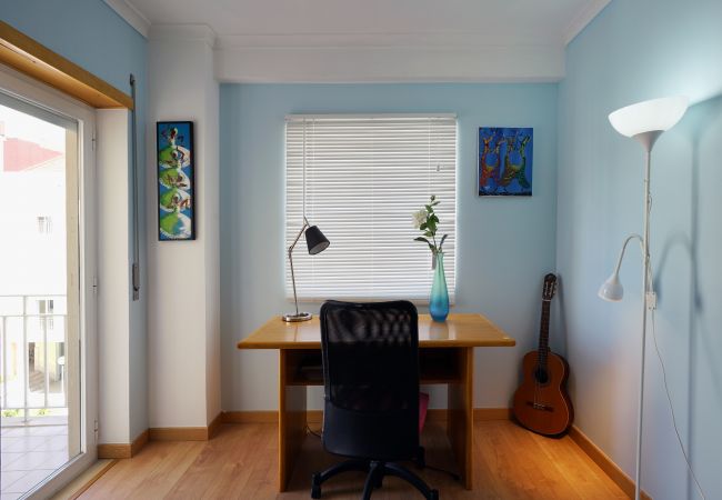 Apartment in Almada - Charneca Caparica Residential Flat