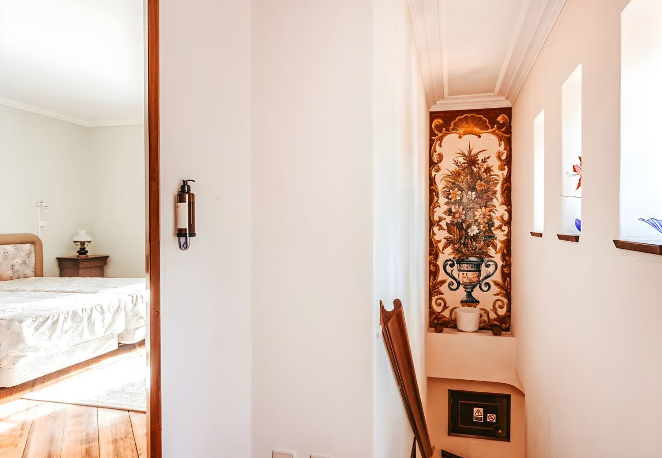 House in Sintra - Oliveira's Houses By Gthouse