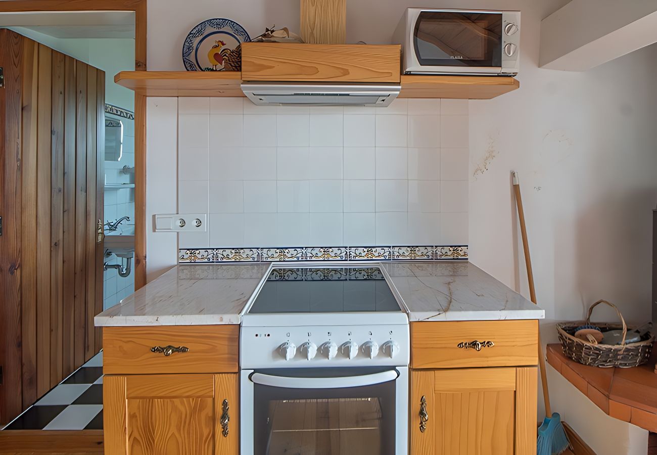 Cottage in Nesperal - Bonjardim Boutique Villa by Gt House