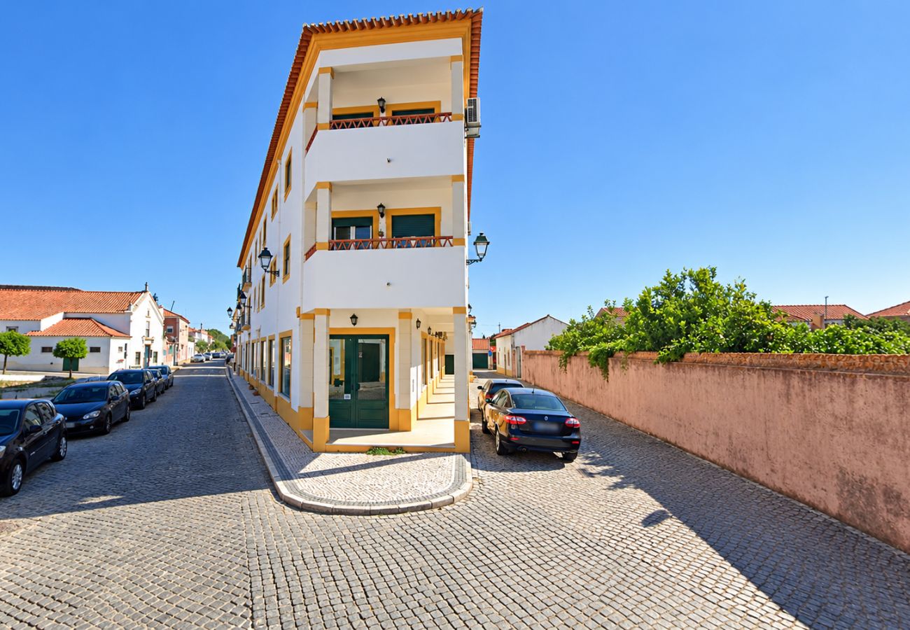 Apartment in Golegã - Golegã Central by Gthouse