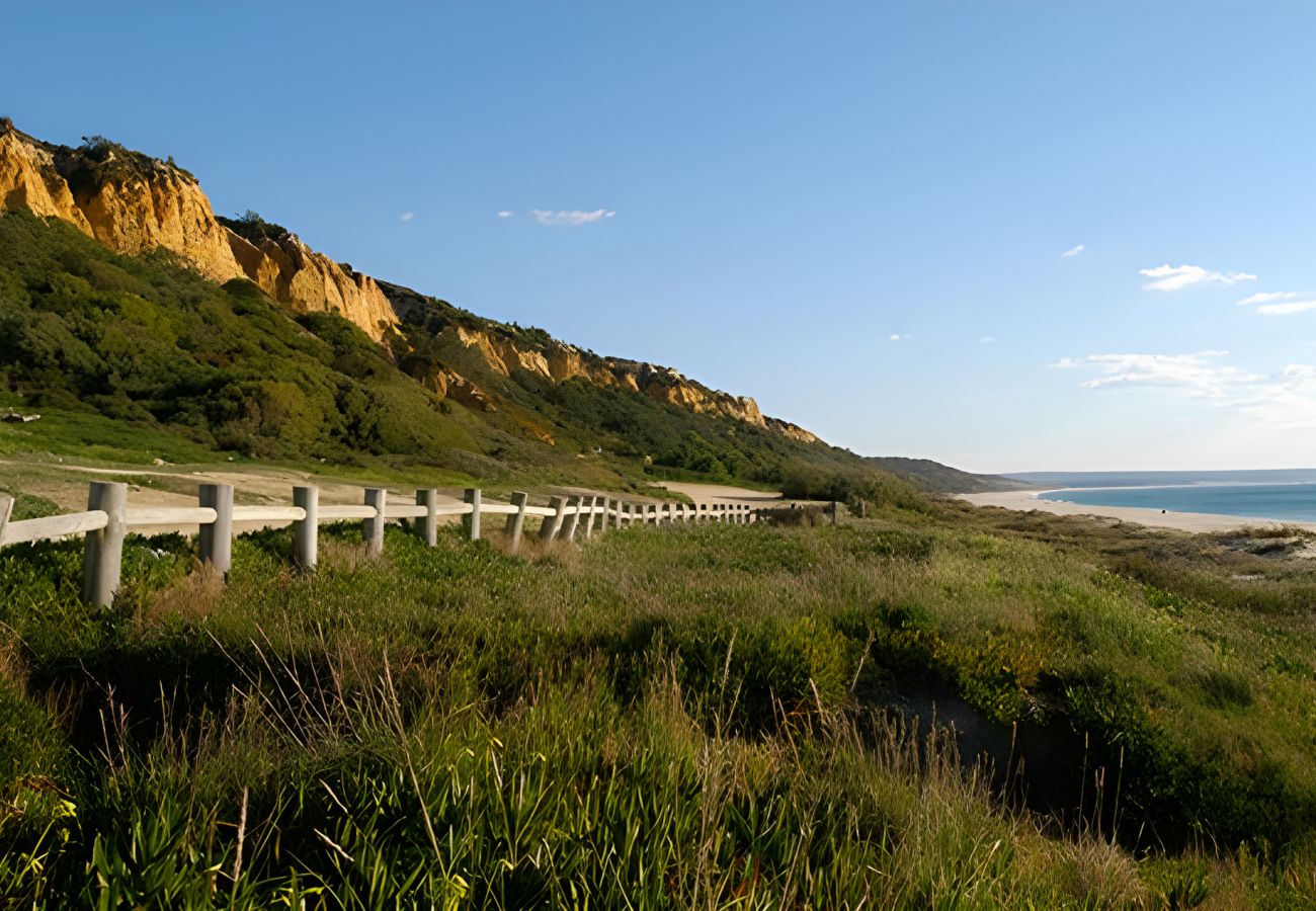 Apartamento en Almada - Caparica Escape By Gt House