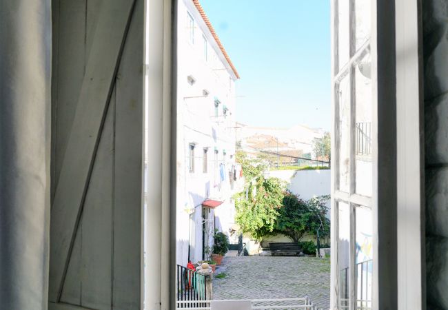 Studio à Lisboa - Bright Historical Apartment