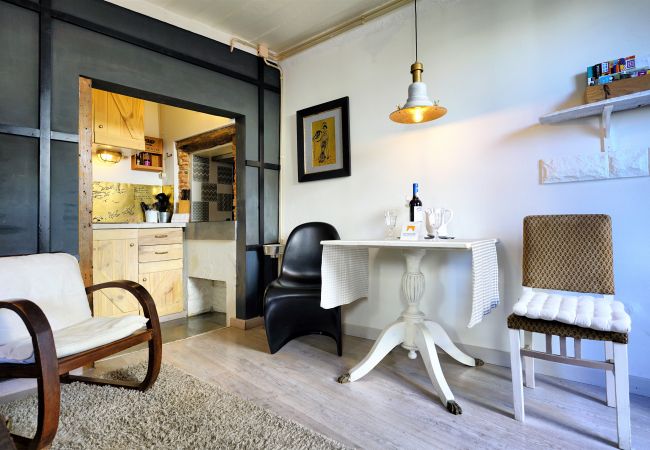 Studio à Lisboa - Bright Historical Apartment