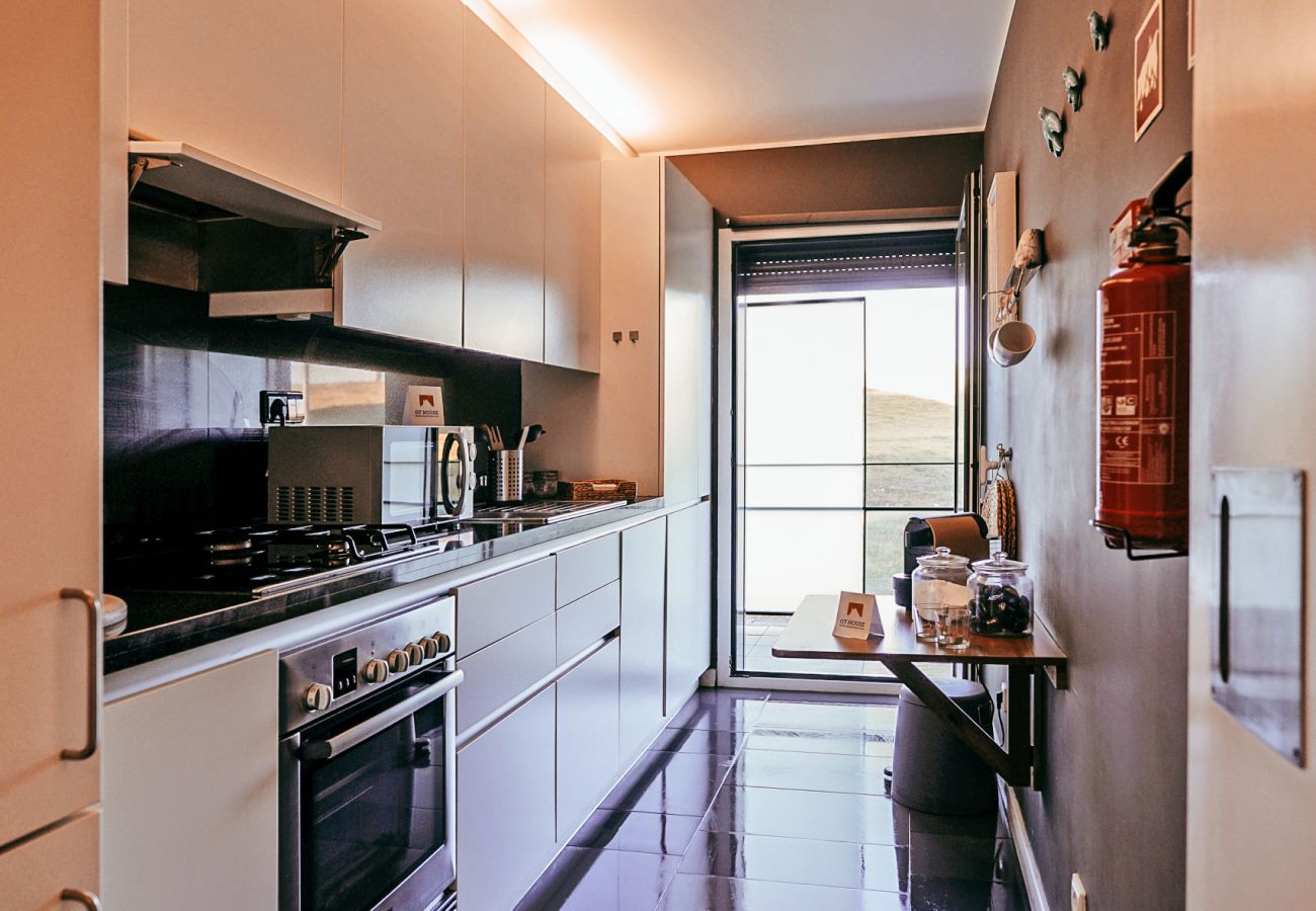 Appartamento a Sacavém - Bridge View with Balcony By Gt House