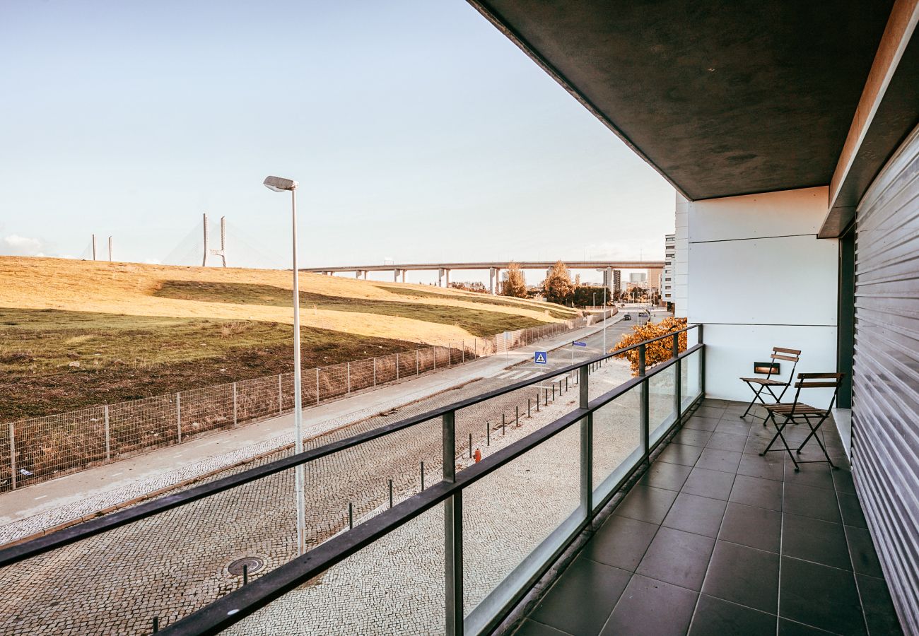 Appartamento a Sacavém - Bridge View with Balcony By Gt House