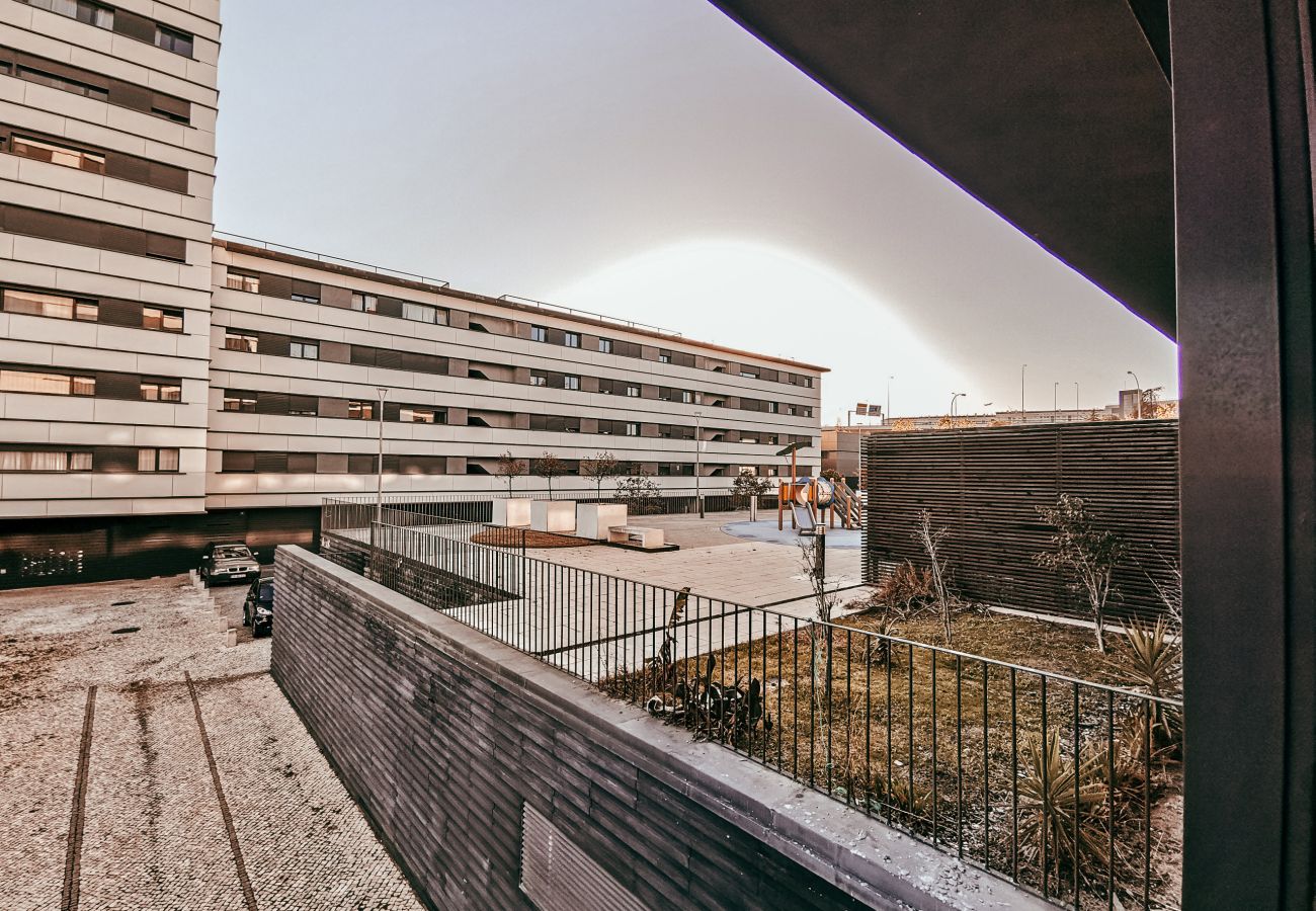 Appartamento a Sacavém - Bridge View with Balcony By Gt House