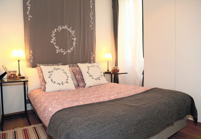 Appartamento a Lisboa - Escadinhas da Santa