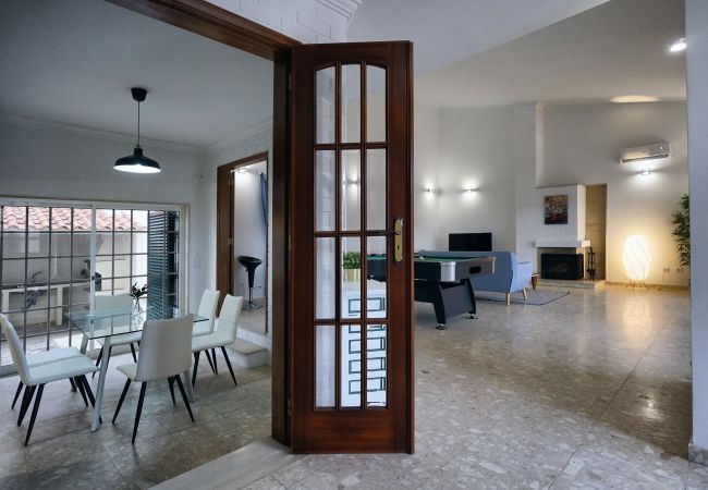 Villa a Aroeira - Aroeira Beach Villa