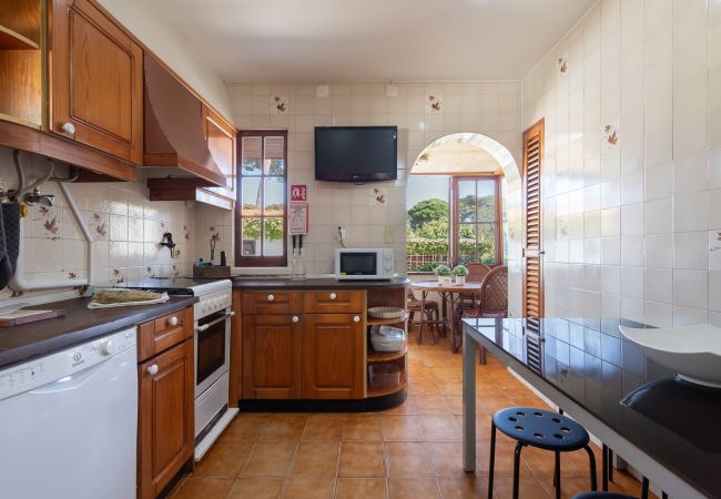 Casa a Colares - Charming  House and Terrace By Gt House Casa a Colares - Charming  House and Terrace By Gt House